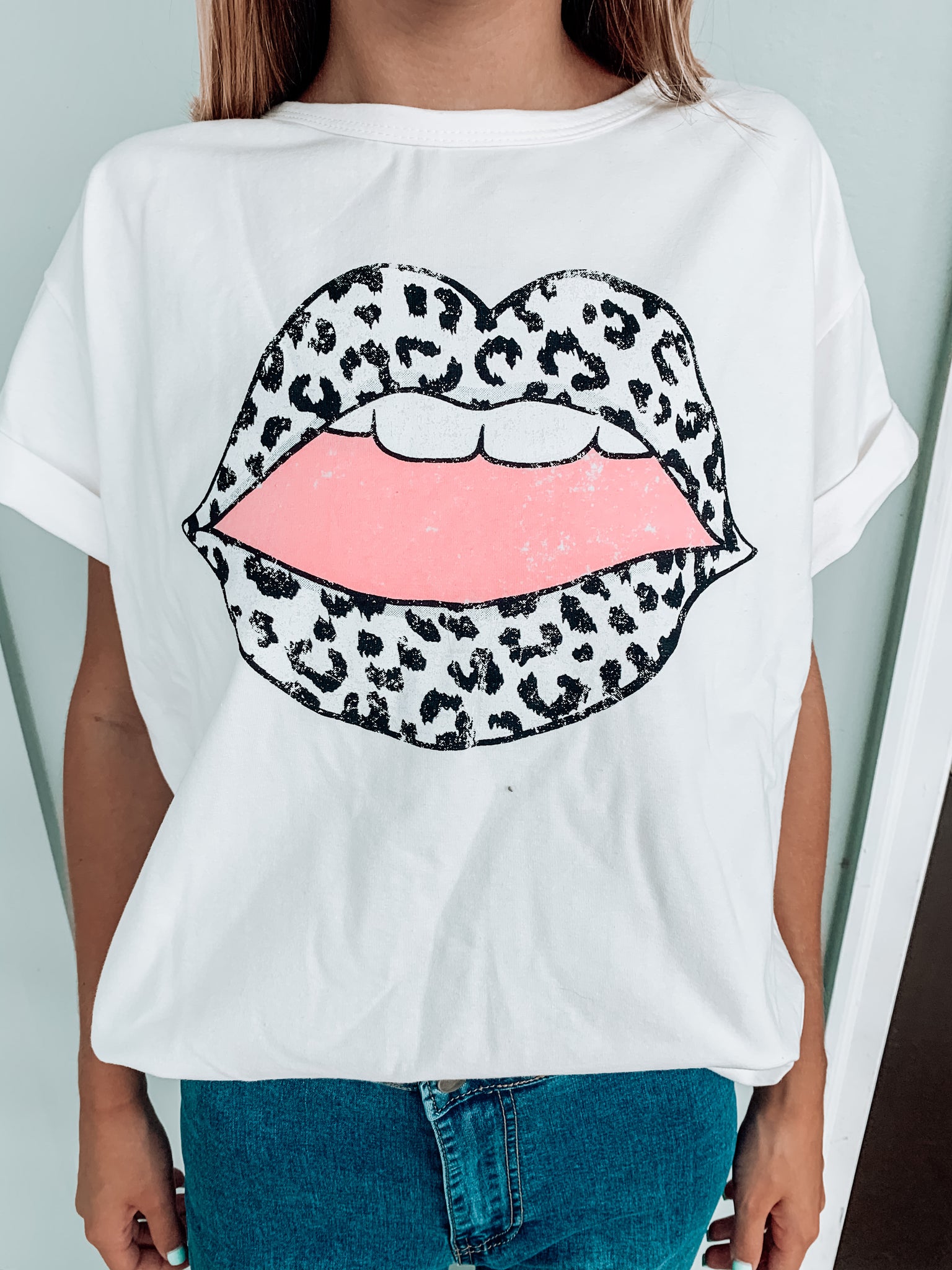 Leopard Lips Soft Graphic Tee